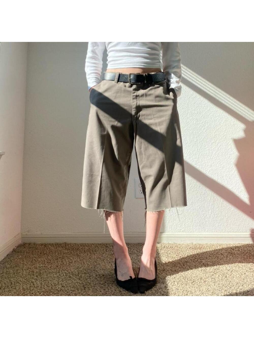 Vintage y2k low rise wide leg olive green khaki cropped casual chino pants